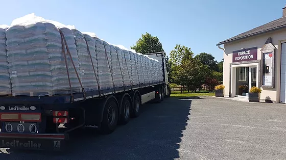 Camion de 24 PALETTES WOODSTOCK GRANULÉS DE BOIS